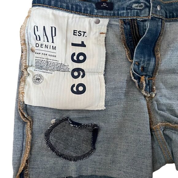 Gap ~ 5” Denim Shorts ~ size 29 - Picture 4 of 8